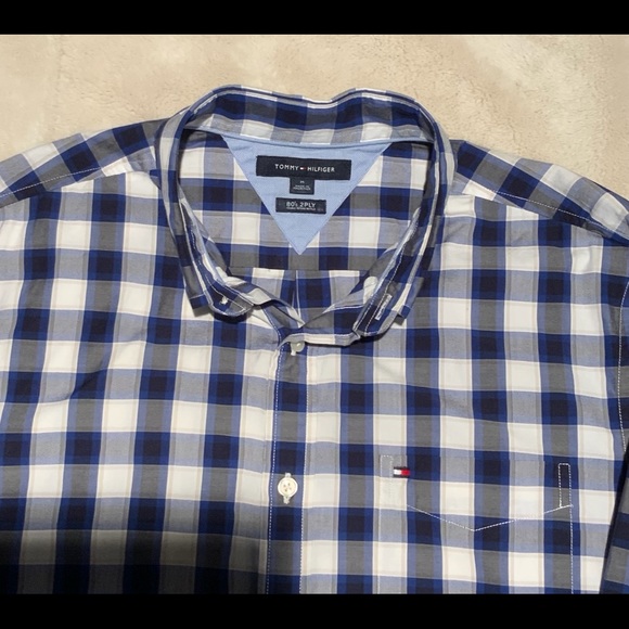 Tommy Hilfiger Long Sleeve Button Down Shirt - Picture 2 of 4